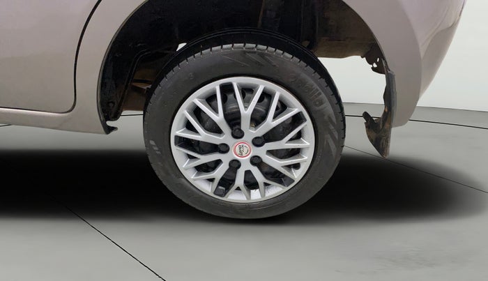 2016 Datsun Go T, Petrol, Manual, 41,128 km, Left Rear Wheel