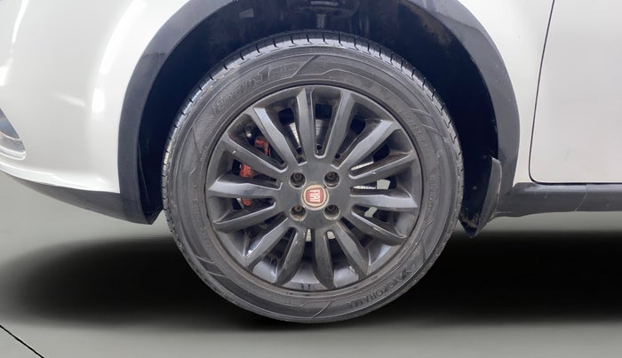 2015 Fiat Linea EMOTION 1.4 L T JET, Petrol, Manual, 52,130 km, Left Front Wheel