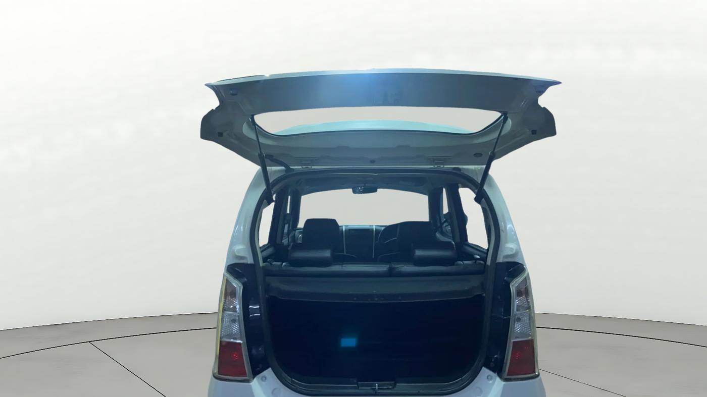 2013 Maruti Wagon R Stingray LXI, Petrol, Manual, 52,165 km, Boot Door Open