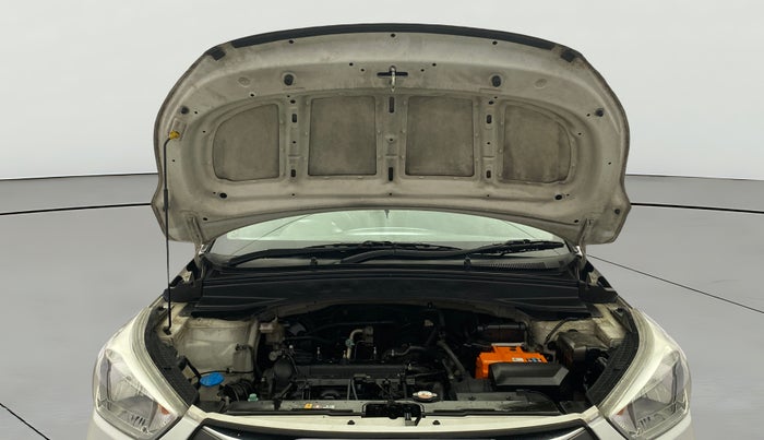 2016 Hyundai Creta E PLUS 1.6 PETROL, Petrol, Manual, 61,202 km, Open Bonet