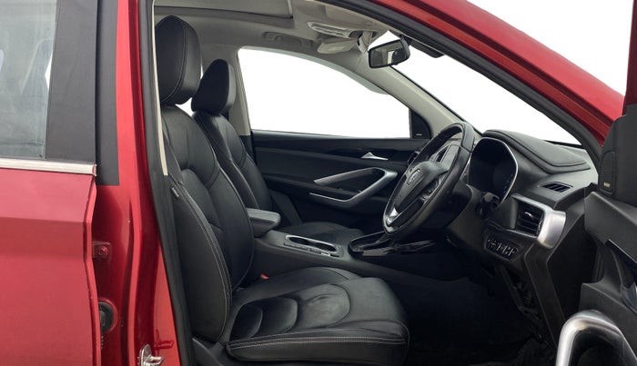 2020 MG HECTOR SHARP 1.5 DCT PETROL, Petrol, Automatic, 12,673 km, Right Side Front Door Cabin