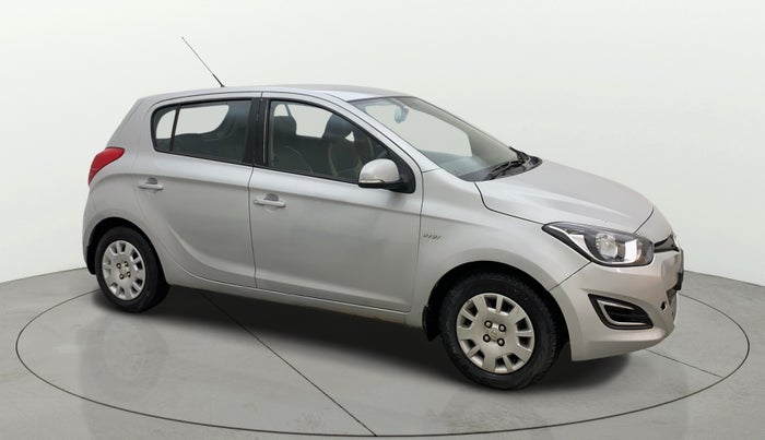 2013 Hyundai i20 MAGNA 1.2, Petrol, Manual, 1,11,877 km, SRP