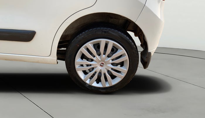 2017 Maruti Wagon R 1.0 VXI, CNG, Manual, 71,620 km, Left Rear Wheel