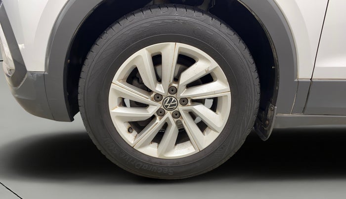 2022 Volkswagen TAIGUN HIGHLINE 1.0 TSI MT, Petrol, Manual, 69,593 km, Left Front Wheel