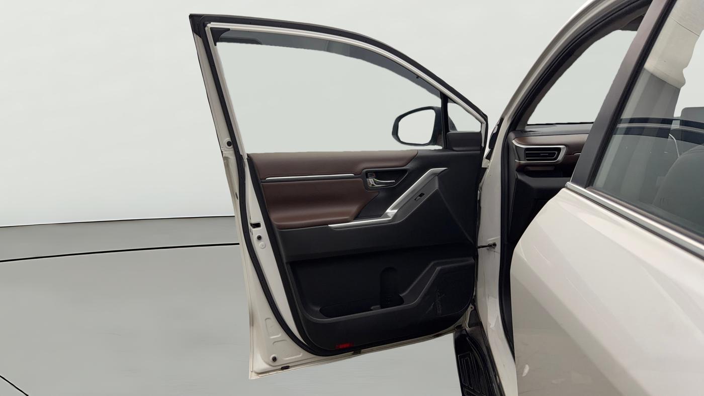 2024 Toyota INNOVA HYCROSS ZX HYBRID 7 STR, Hybrid, Automatic, 24,109 km, LHS Front Door