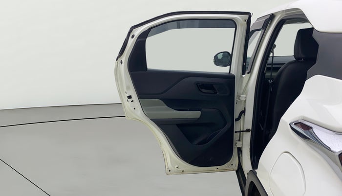 2023 Tata PUNCH ADVENTURE MT, CNG, Manual, 80,449 km, LHS Rear Door