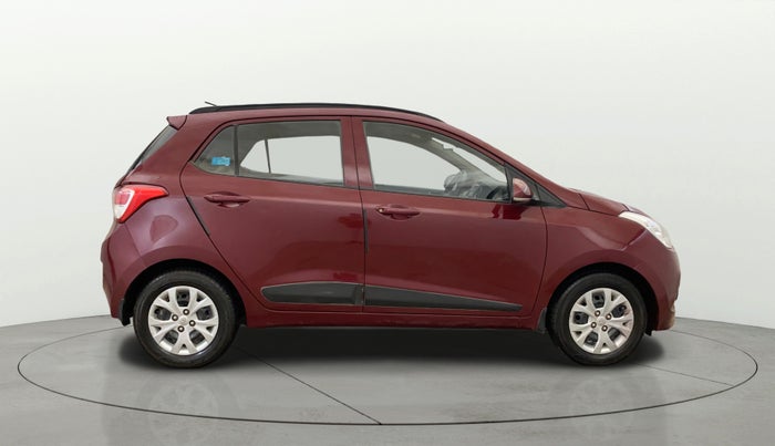 2016 Hyundai Grand i10 SPORTZ 1.2 KAPPA VTVT, Petrol, Manual, 70,780 km, Right Side View