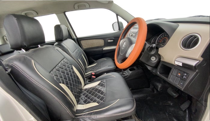 2016 Maruti Wagon R 1.0 VXI AMT, Petrol, Automatic, 91,702 km, Right Side Front Door Cabin