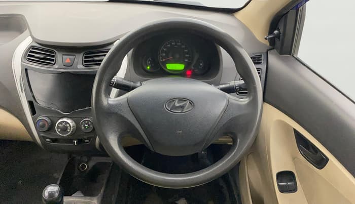 2014 Hyundai Eon D-LITE+, Petrol, Manual, 1,31,667 km, Steering Wheel Close Up