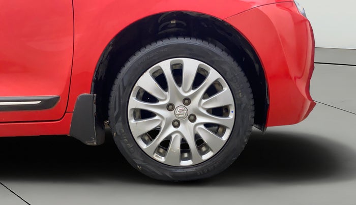 2016 Maruti Baleno ALPHA PETROL 1.2, Petrol, Manual, 75,879 km, Right Front Wheel
