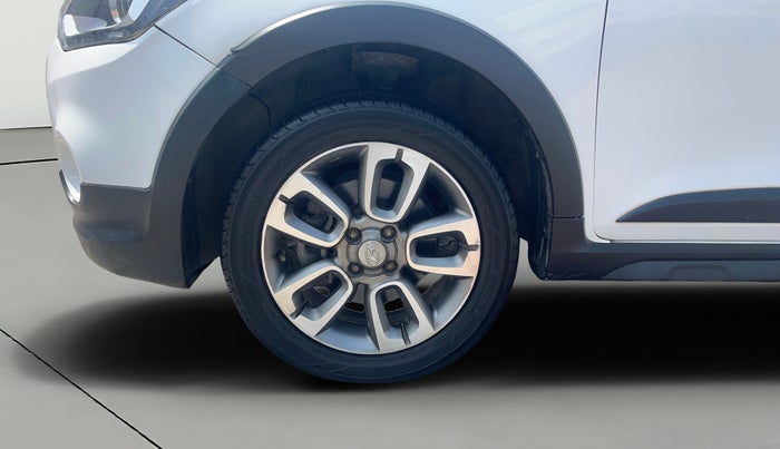 2017 Hyundai i20 Active 1.2 SX, Petrol, Manual, 51,217 km, Left Front Wheel