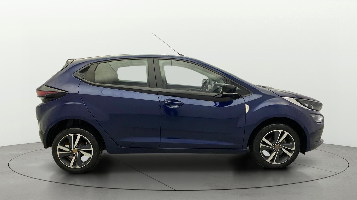 2023 Tata ALTROZ XZ PLUS PETROL, Petrol, Manual, 19,744 km, Right Side View