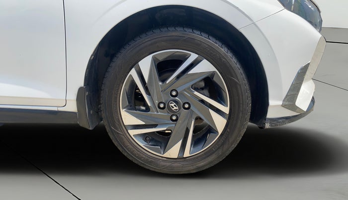 2020 Hyundai NEW I20 ASTA 1.2 AT, Petrol, Automatic, 45,802 km, Right Front Wheel