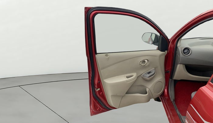 2015 Datsun Go T, Petrol, Manual, 1,49,833 km, LHS Front Door