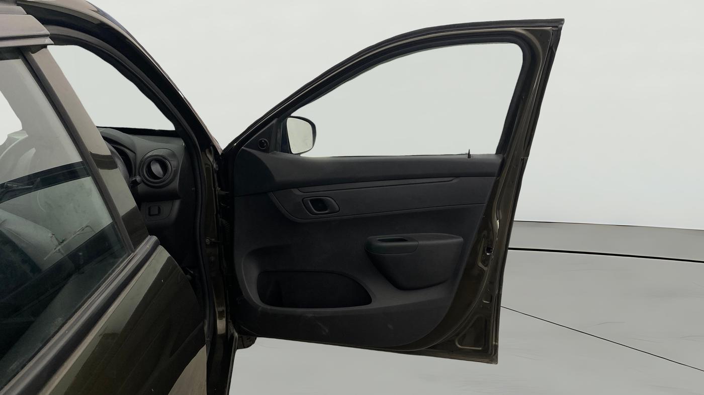 2020 Renault Kwid RXL 1.0 AMT, Petrol, Automatic, 30,191 km, RHS Front Door