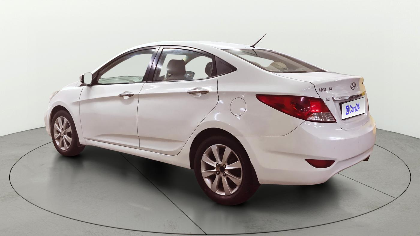 2013 Hyundai Verna FLUIDIC 1.6 VTVT SX, CNG, Manual, 93,983 km, Left Back Diagonal