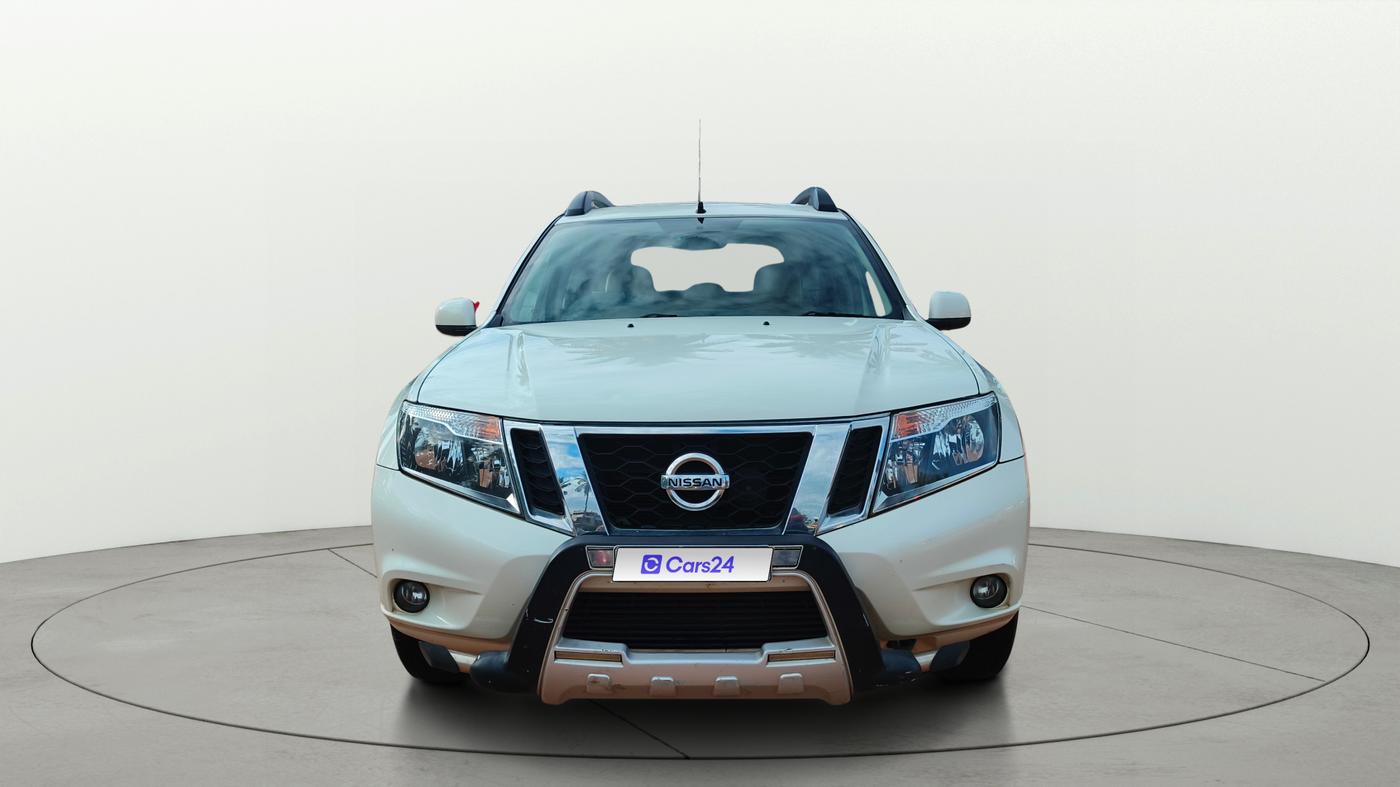 2015 Nissan Terrano XL (D), Diesel, Manual, 90,453 km, Front