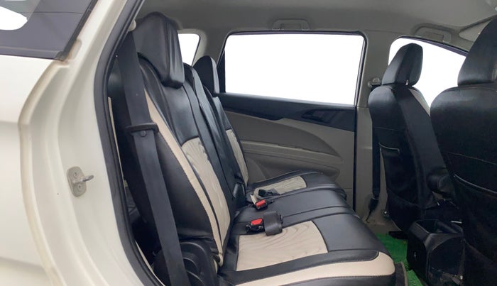 2019 Mahindra MARAZZO M4 8 STR, Diesel, Manual, 52,280 km, Right Side Rear Door Cabin