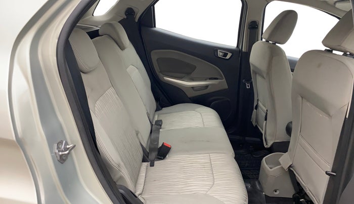 2015 Ford Ecosport TITANIUM 1.5L PETROL AT, Petrol, Automatic, 90,616 km, Right Side Rear Door Cabin