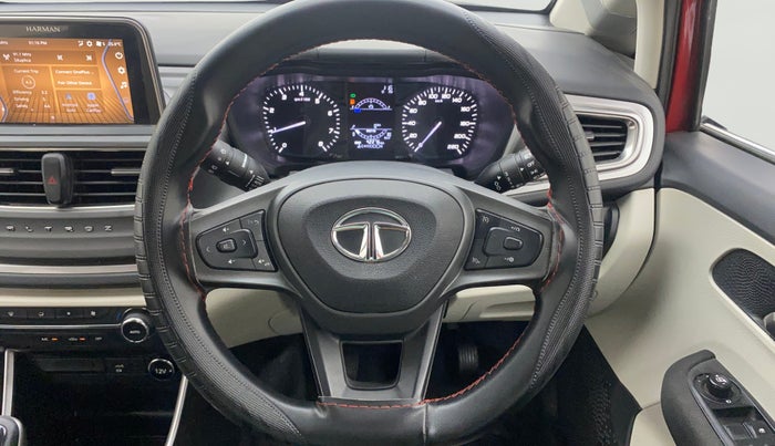 2022 Tata ALTROZ XZ PETROL, Petrol, Manual, 42,238 km, Steering Wheel Close Up