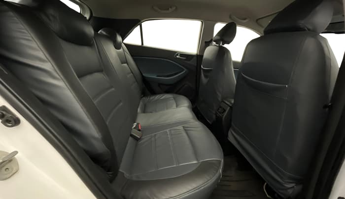 2016 Hyundai i20 Active 1.2 S, Petrol, Manual, 54,652 km, Right Side Rear Door Cabin