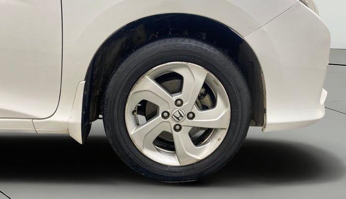 2016 Honda City 1.5L I-VTEC VX (O) MT, Petrol, Manual, 1,20,304 km, Right Front Wheel