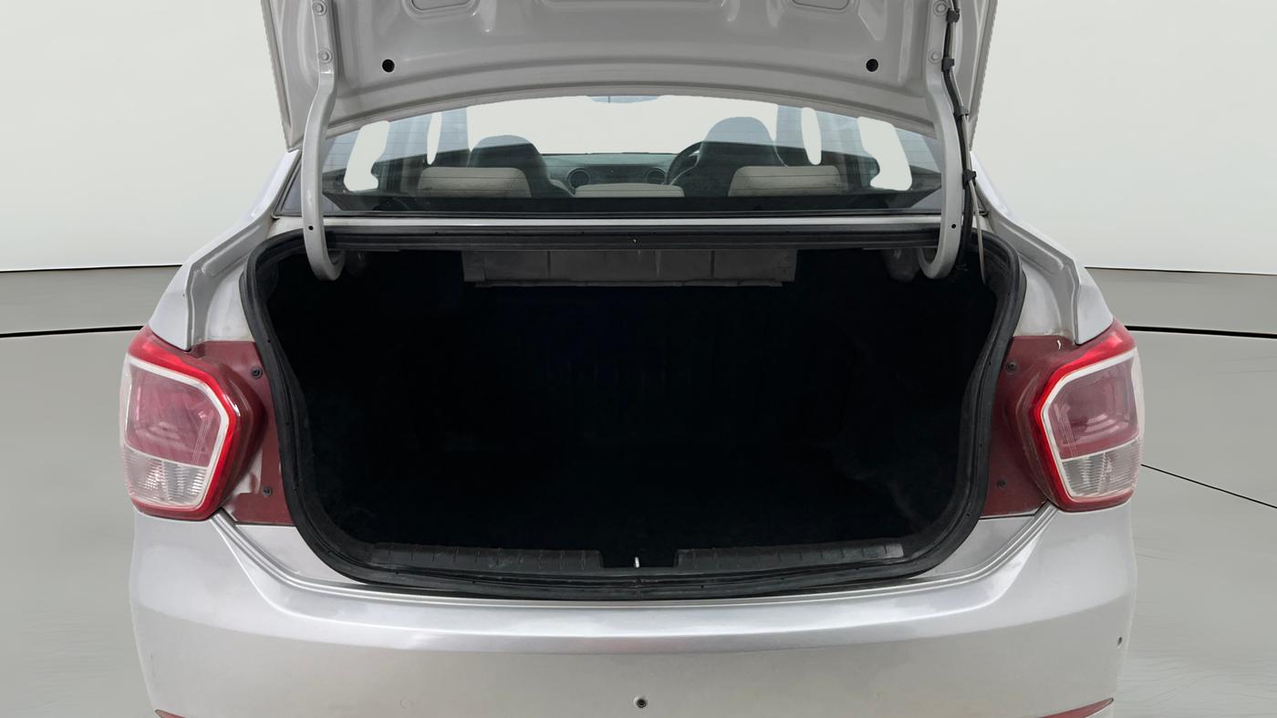 2015 Hyundai Xcent S (O) 1.2, Petrol, Manual, 69,717 km, Boot Open Zoomed View