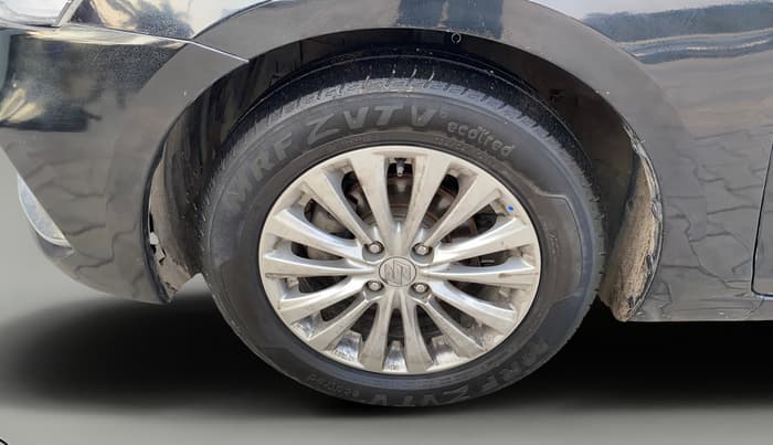 2023 Maruti Ciaz ZETA 1.5 SHVS MT PETROL, Petrol, Manual, 99,239 km, Left Front Wheel