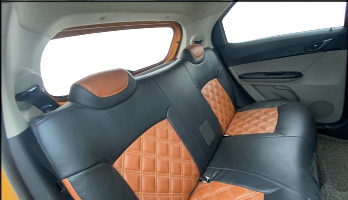 2017 Tata Tiago XT PETROL, Petrol, Manual, 70,783 km, Right Side Rear Door Cabin