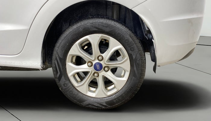 2017 Ford Figo Aspire TITANIUM 1.2 PETROL, Petrol, Manual, 98,248 km, Left Rear Wheel