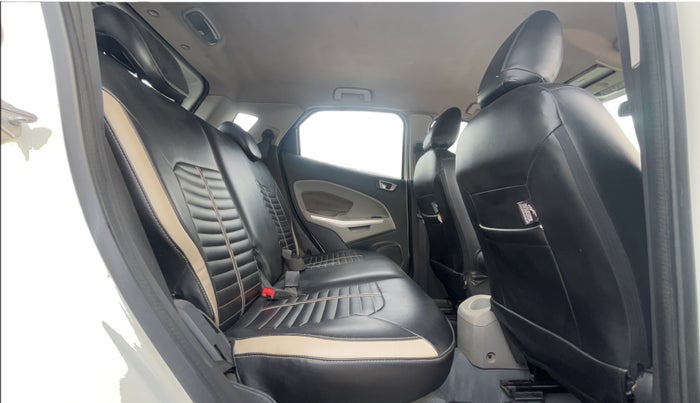 2016 Ford Ecosport TITANIUM 1.5L DIESEL, Diesel, Manual, 59,198 km, Right Side Rear Door Cabin