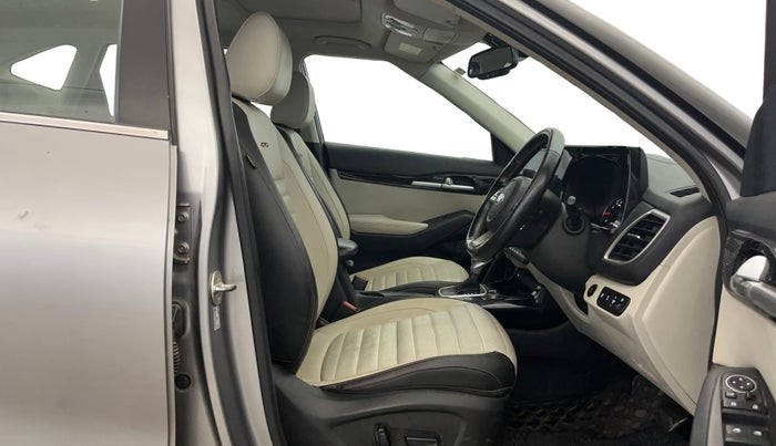 2020 KIA SELTOS GTX PLUS DCT 1.4 PETROL, Petrol, Automatic, 76,533 km, Right Side Front Door Cabin