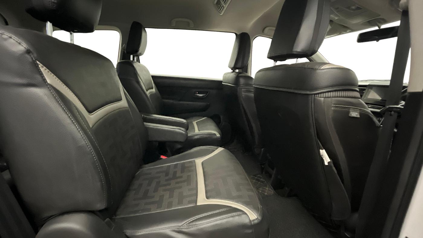2023 Maruti XL6 ZETA AT, Petrol, Automatic, 63,087 km, Right Side Rear Door Cabin