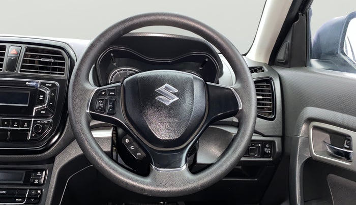 2017 Maruti Vitara Brezza ZDI, Diesel, Manual, 55,290 km, Steering Wheel Close Up