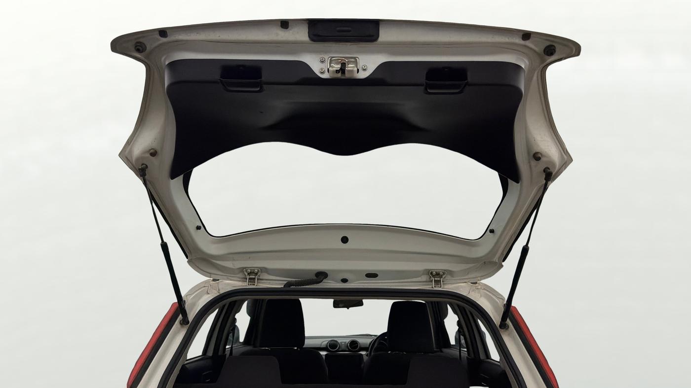 2020 Maruti Swift VXI, Petrol, Manual, 53,101 km, Boot Door Open