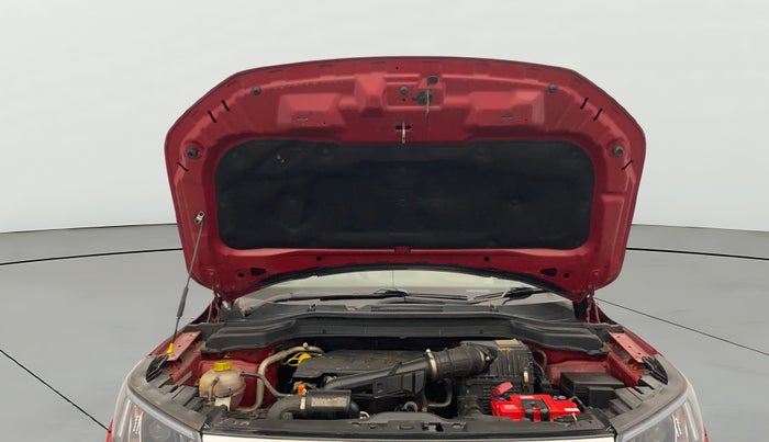 2021 Mahindra XUV300 W6 1.2 PETROL AMT, Petrol, Automatic, 17,711 km, Open Bonet