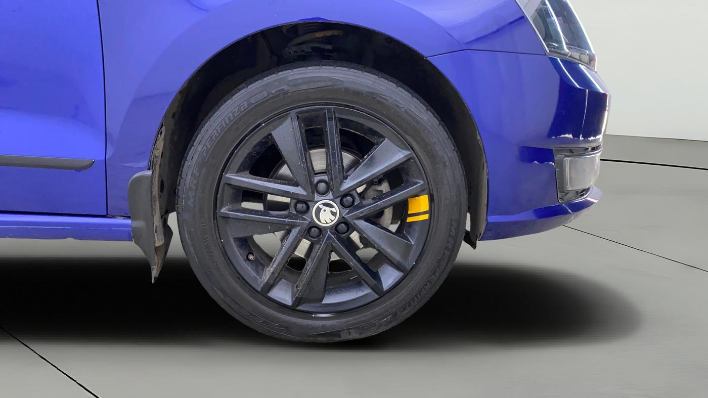 2020 Skoda Rapid AMBITION AT TSI, Petrol, Automatic, 1,03,591 km, Right Front Wheel