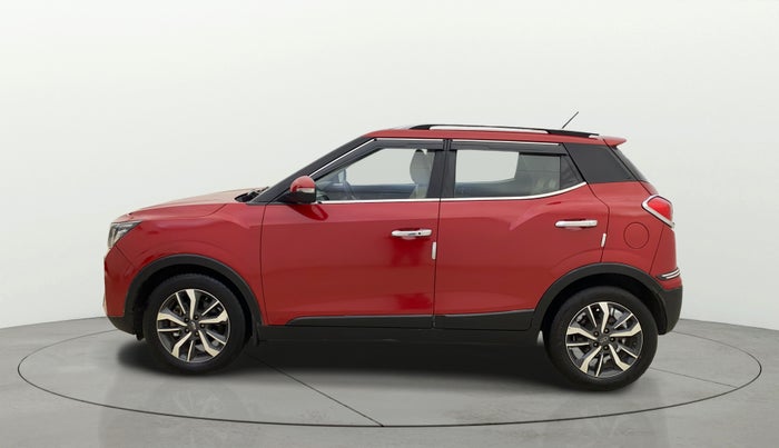 2019 Mahindra XUV300 W8 (O) 1.5 DIESEL, Diesel, Manual, 46,678 km, Left Side