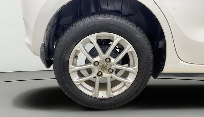 2023 Maruti Swift ZXI, Petrol, Manual, 30,059 km, Right Rear Wheel