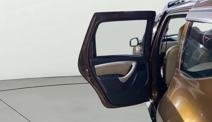 2014 Renault Duster RXL PETROL, Petrol, Manual, 37,765 km, LHS Rear Door