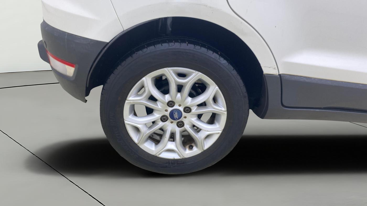 2017 Ford Ecosport TITANIUM 1.5L DIESEL, Diesel, Manual, 1,45,973 km, Right Rear Wheel