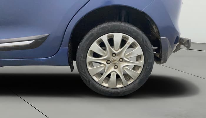 2017 Maruti Baleno ALPHA PETROL 1.2, Petrol, Manual, 1,22,691 km, Left Rear Wheel