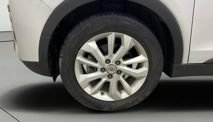 2019 Mahindra XUV300 W8 1.5 DIESEL, Diesel, Manual, 74,292 km, Left Front Wheel