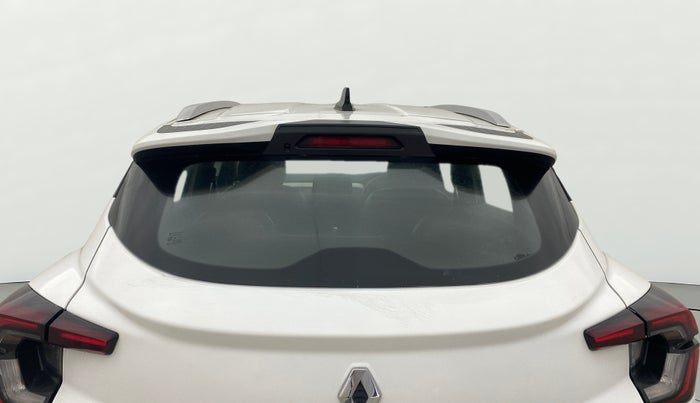 2021 Renault Kiger RXL AMT, Petrol, Automatic, 28,306 km, Rear Windshield