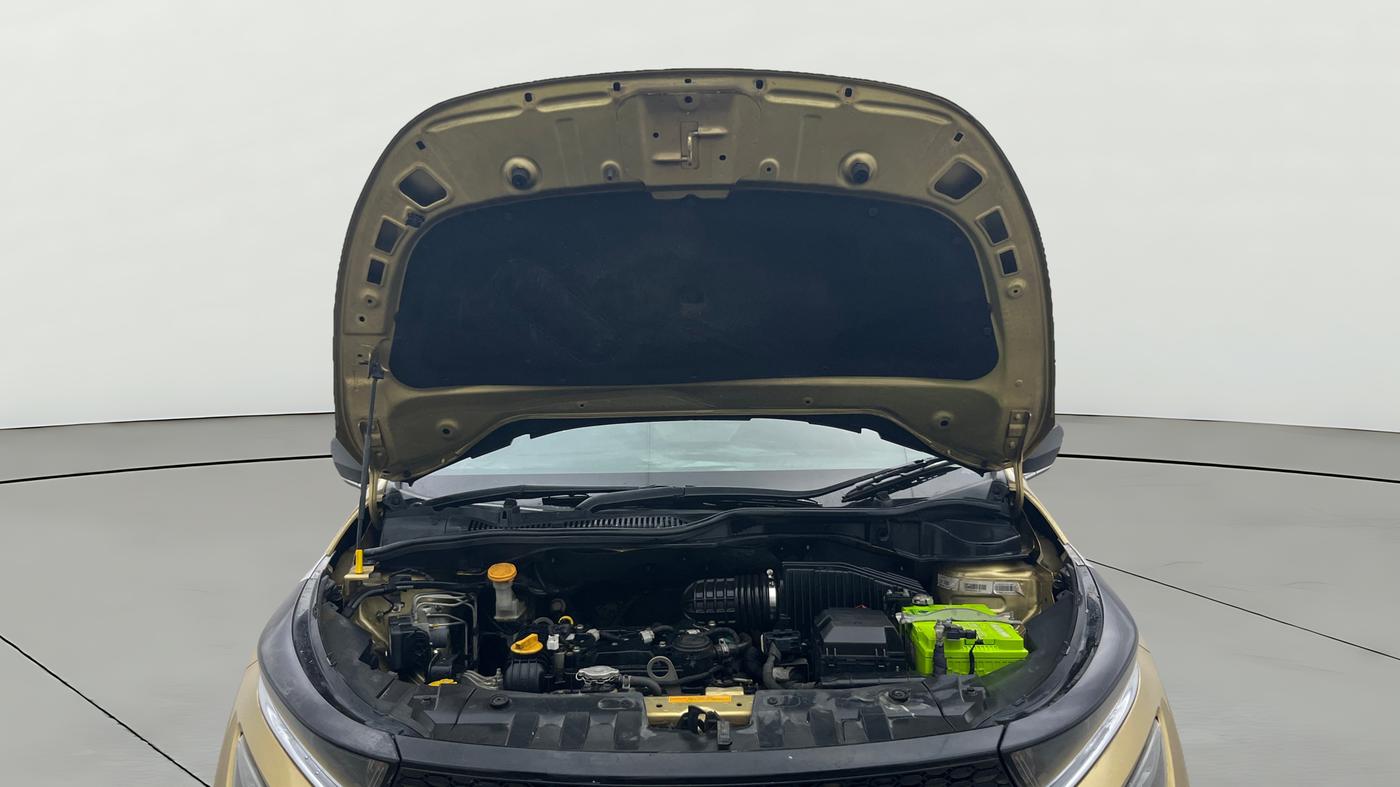 2020 Tata ALTROZ XZ PETROL, Petrol, Manual, 1,15,804 km, Open Bonet