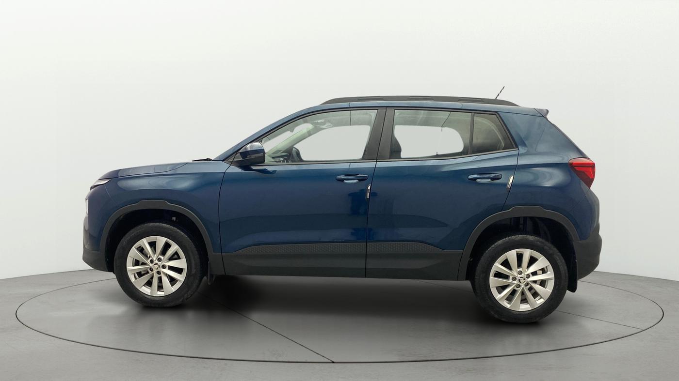 2025 Skoda Kylaq Signature, Petrol, Manual, 11,585 km, Left Side