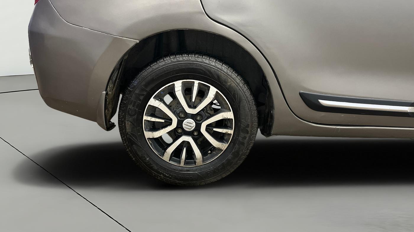 2021 Maruti Dzire VXI, Petrol, Manual, 73,072 km, Right Rear Wheel