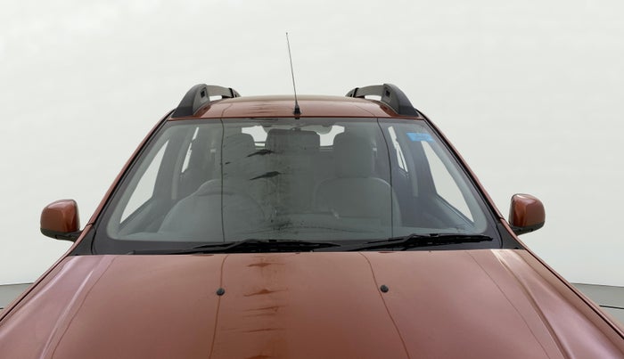 2016 Renault Duster RXL PETROL, Petrol, Manual, 39,124 km, Front Windshield