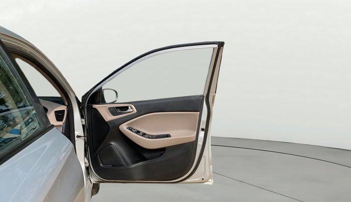 2017 Hyundai Elite i20 SPORTZ 1.2, Petrol, Manual, 99,127 km, RHS Front Door