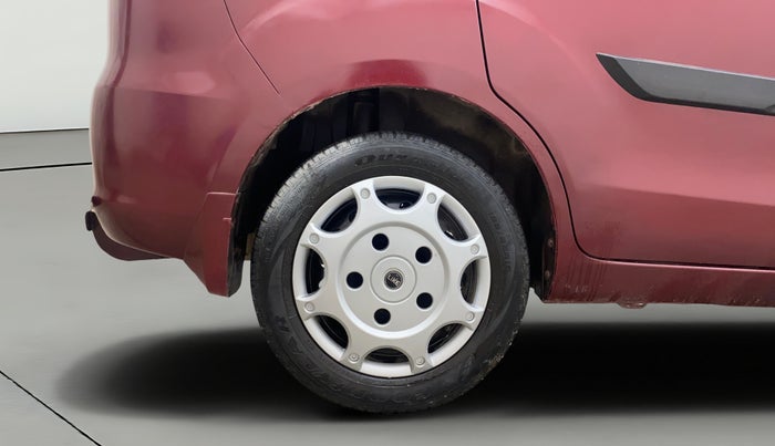 2013 Maruti Ertiga VDI, Diesel, Manual, 93,841 km, Right Rear Wheel